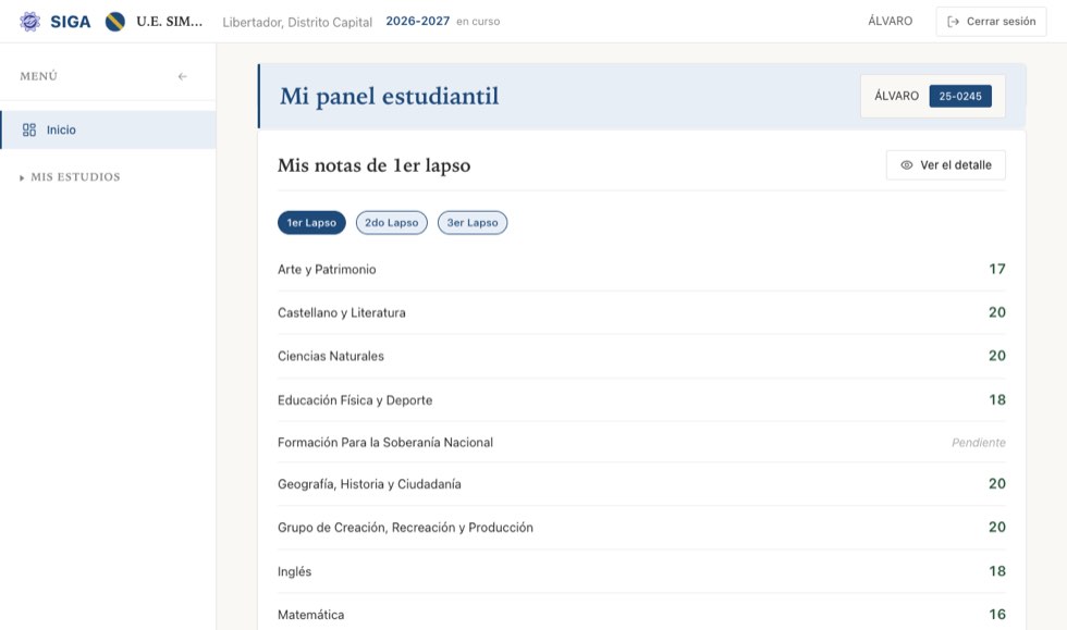 Su panel: las materias del lapso con su nota, y el número de expediente arriba.